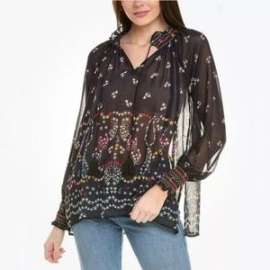 CABI #5784 Enjoy Blouse Navy Sheer Tunic Smocked Sleeves Sz Medium Boho Floral